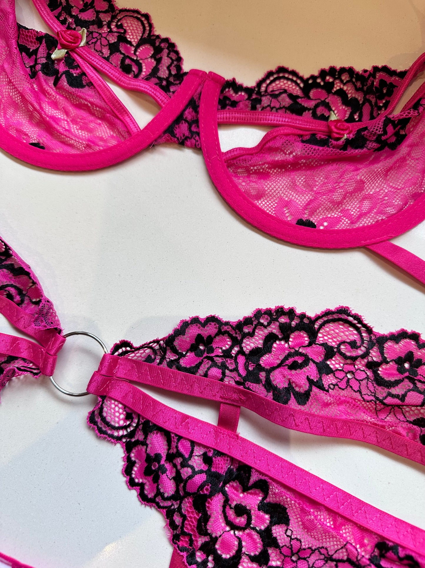 The Temptress - Hot Pink: M-L