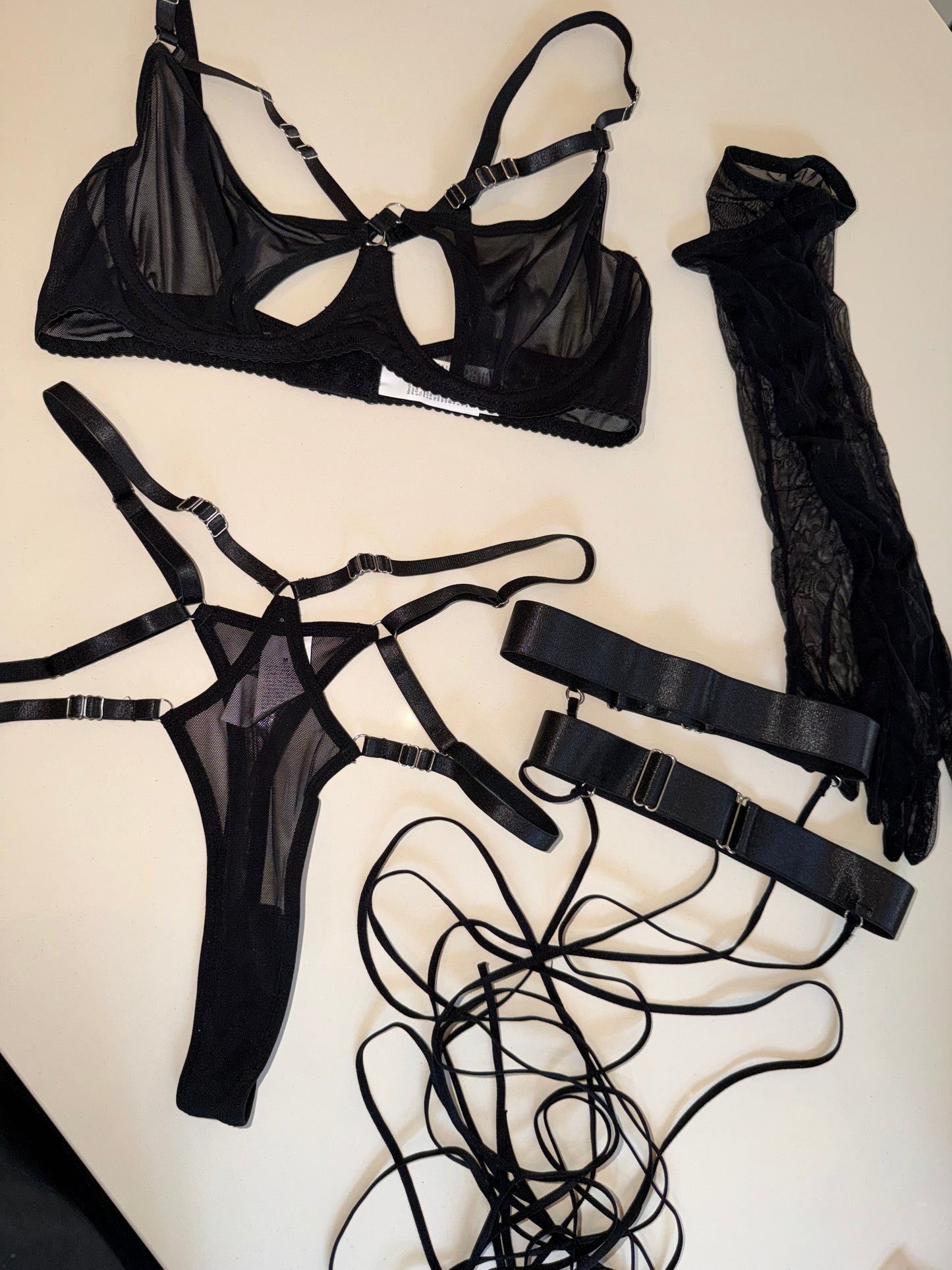 The Temptress - 6 piece